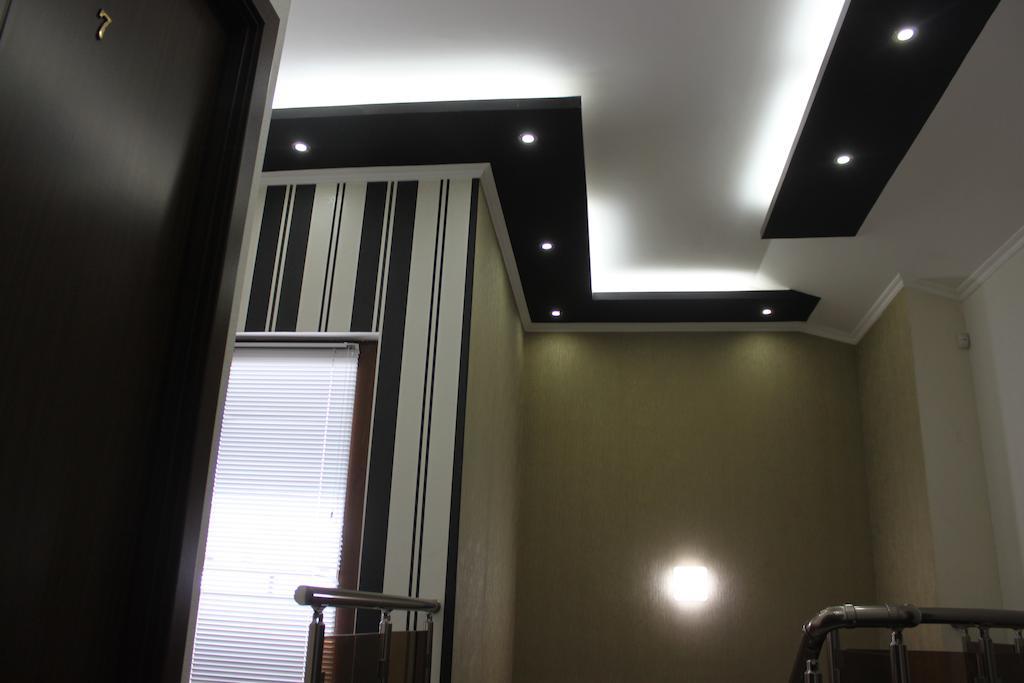 טביליסי Hotel Majestic מראה חיצוני תמונה